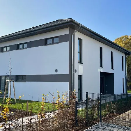 Neu! Feriendomizil Traumzeit 1 Mit Sauna & Garten