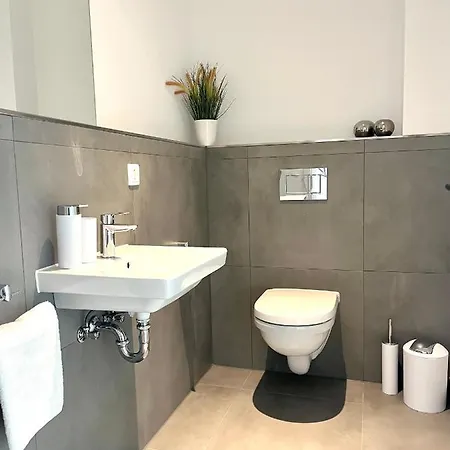 Neu! Feriendomizil Traumzeit 1 Mit Sauna & Garten *